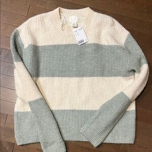 H&M Cream and Gray Knit Sweater